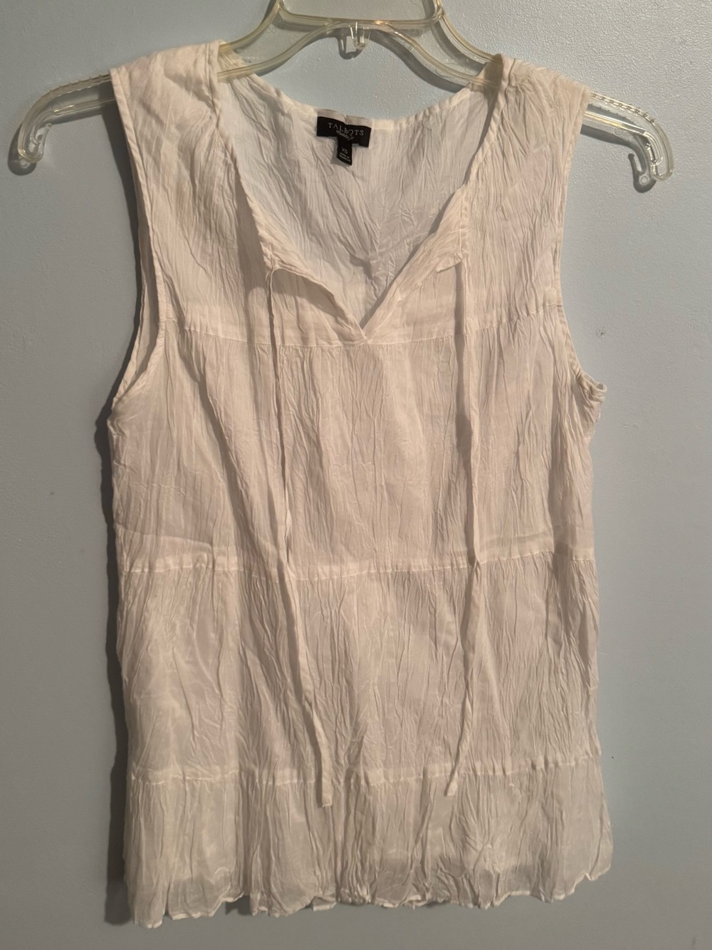 Talbots White Sleeveless Crinkle V-Neck Camisole with Tie